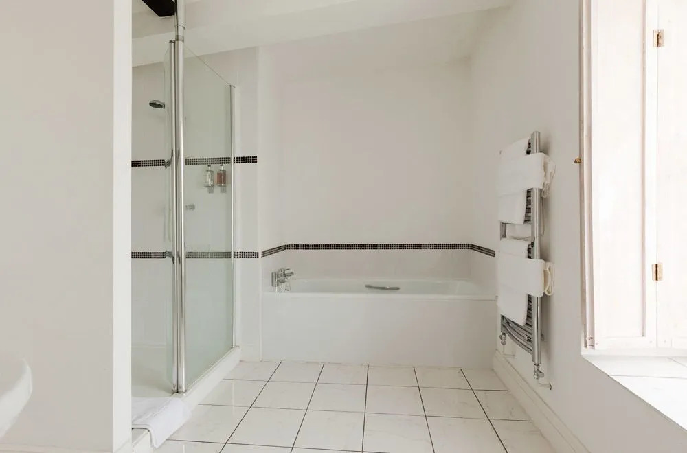 Thomas Paine Hotel
