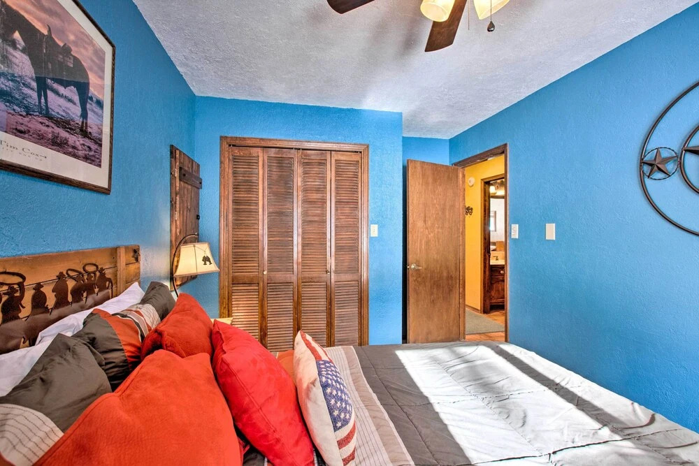 Serene Angel Fire Cabin w/ Community Pools!