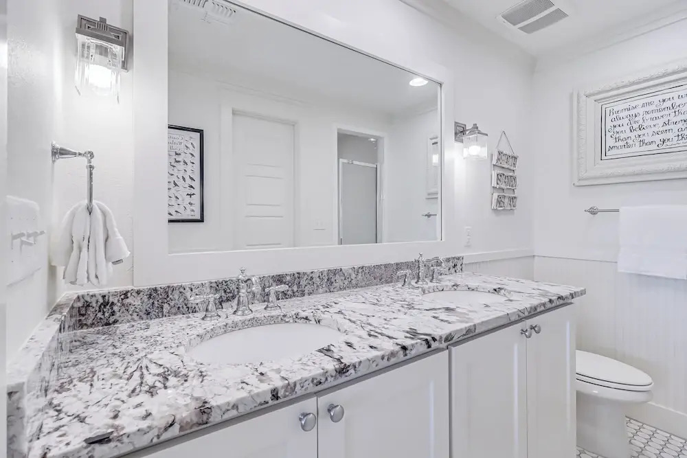 Beach Bungalow TC 2305