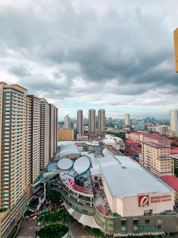Manila Bay City View Room with Free Pool