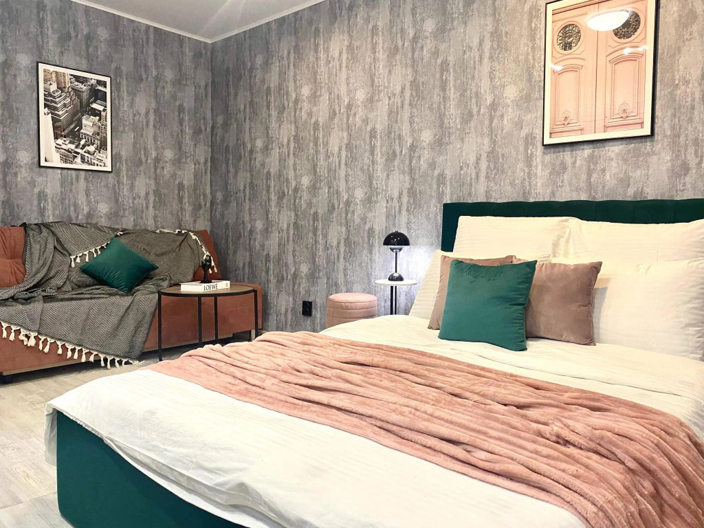 Apartments Liberty City на улице Революционная 14