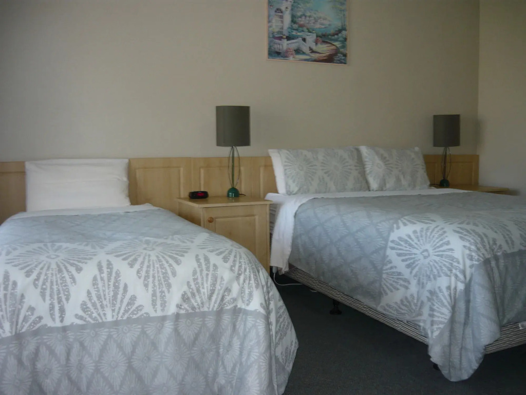 Albany Apartments