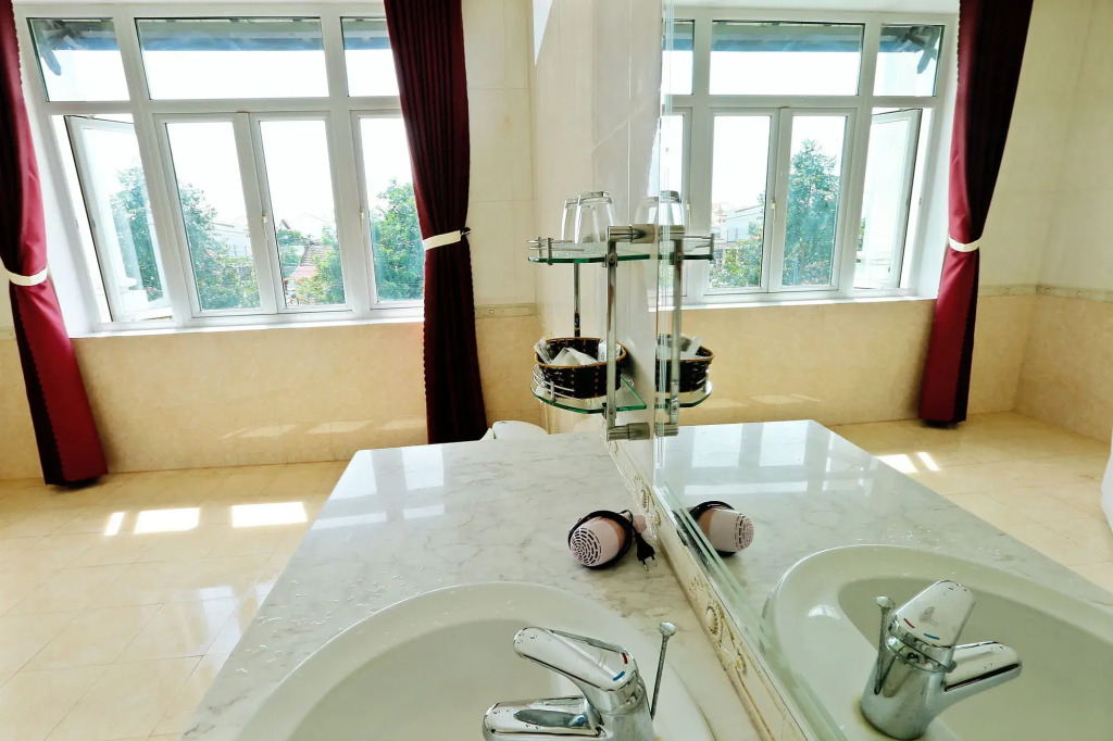 Well-To-Do Villa