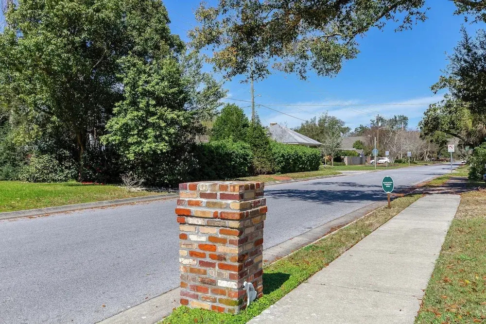 Pensacola Tiny House < 1 Mi to Bayview Park!