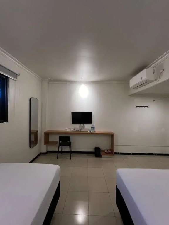 Hotel Harmony