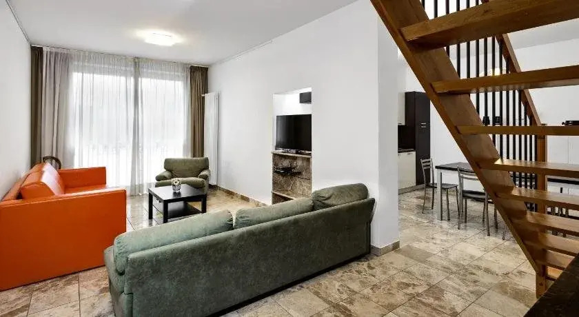 Faber Apartments-Residence Style