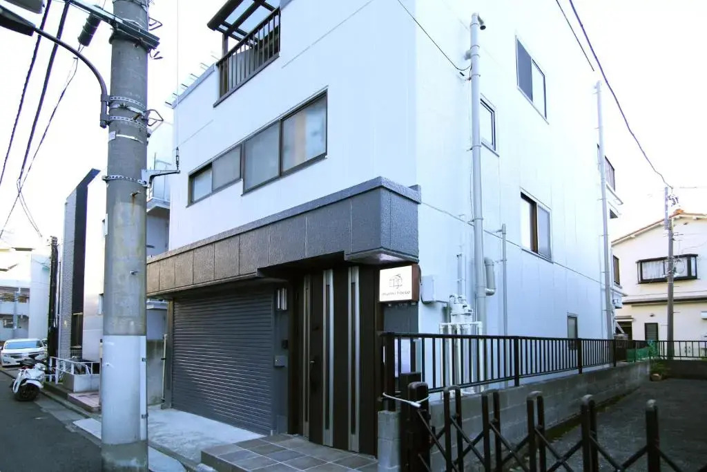MUMU HOUSE