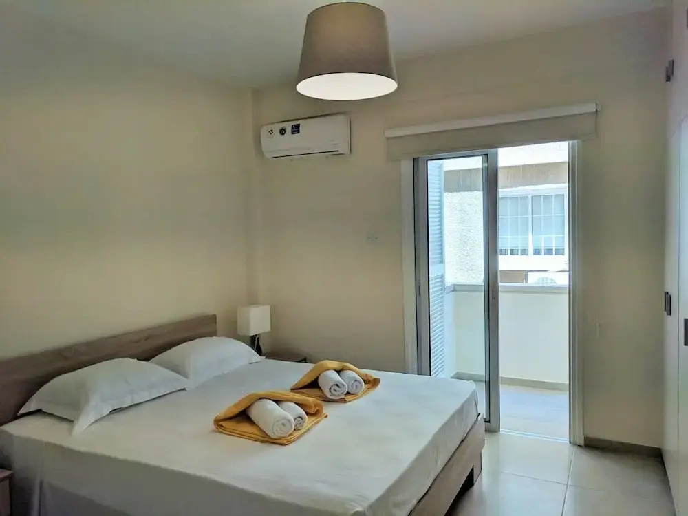 Apartment 12 Kition