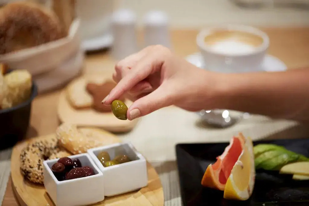 Olive Green Hotel