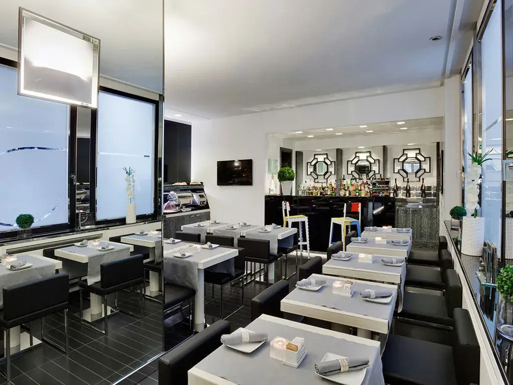 LHP Hotel Napoleon