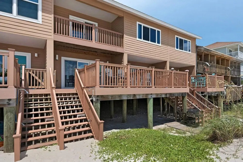 Directly On The Beach! First Floor Sundeck! Near Pier Park! Sleeps 6