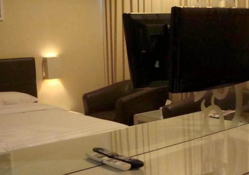 Royal Hotel n' Lounge