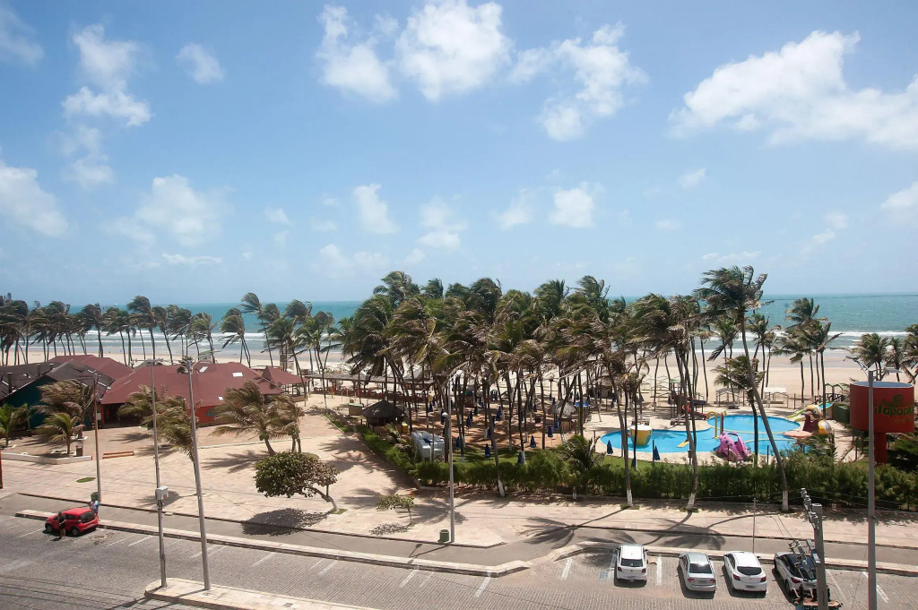 Beach Village #403 - Praia do Futuro por Carpediem