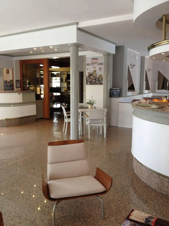 Hotel International