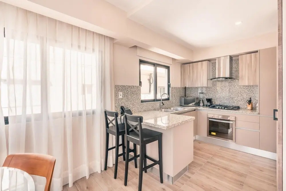 Most Exclusive Condo- Hotel in Town -901