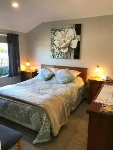 Taipa Views Bed & Breakfast