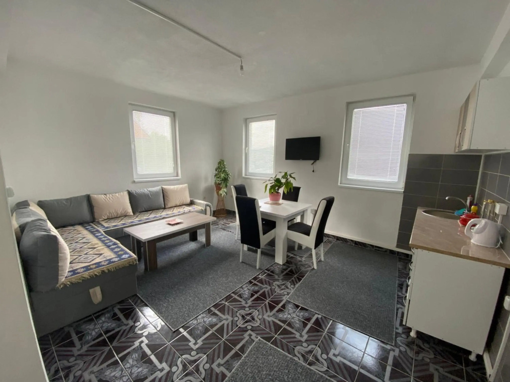 Apartments Adi