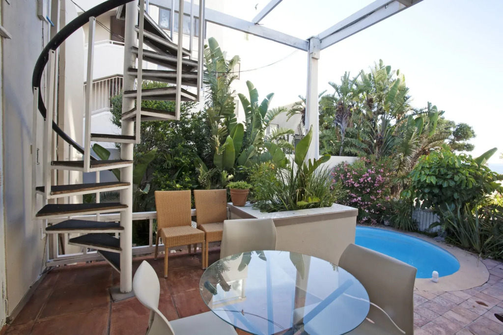 Amoris In Sea Point