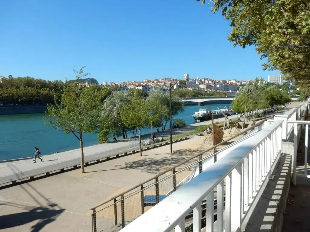 Lyon Berges 69006