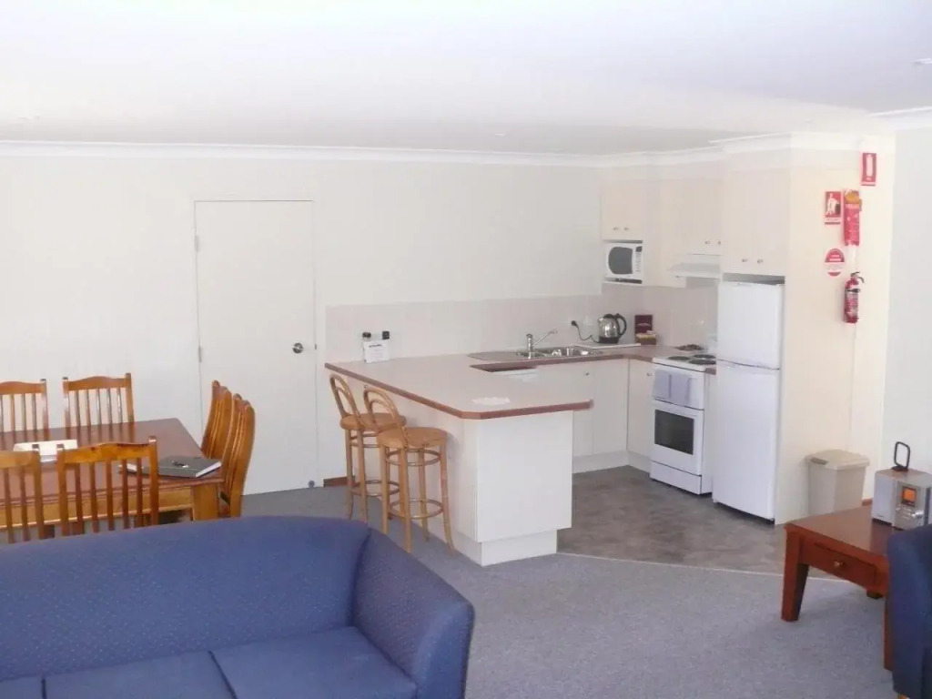 Cam-Way Estate