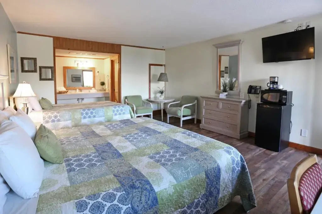 Cape Pines Motel