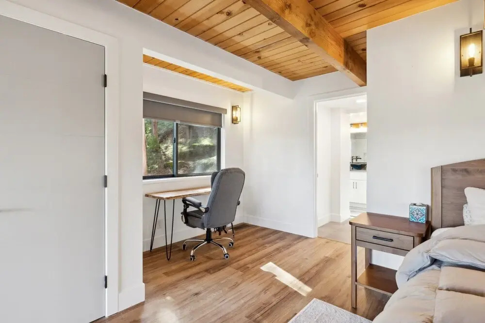 Golden Peak Cabin 3 Bedroom Home by Yosemite Region Resorts
