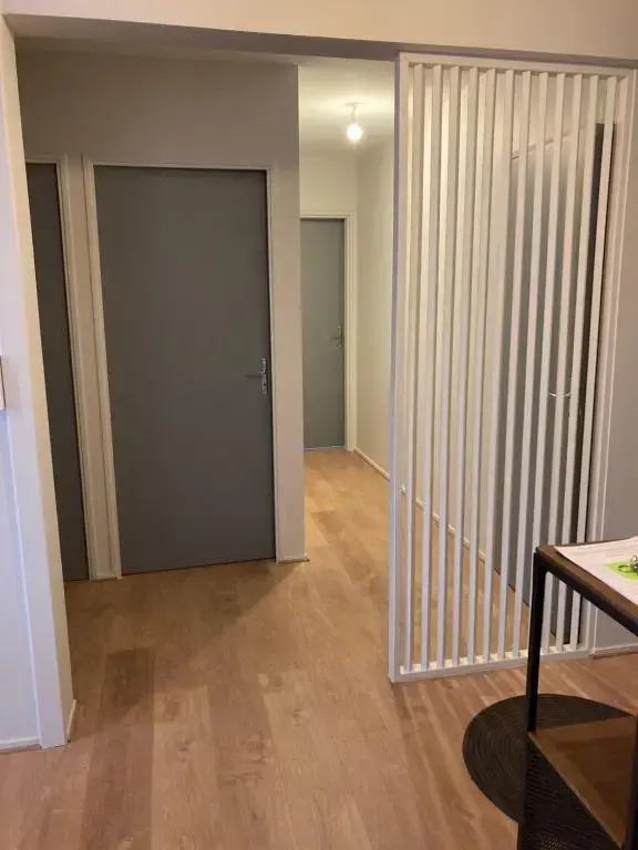 Superbe appart 80 m2 avec balcon & parking