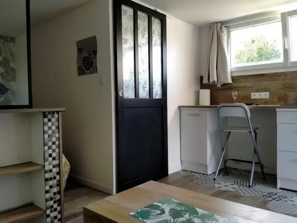 Chambres dHôtes & Studio LHosting Noix