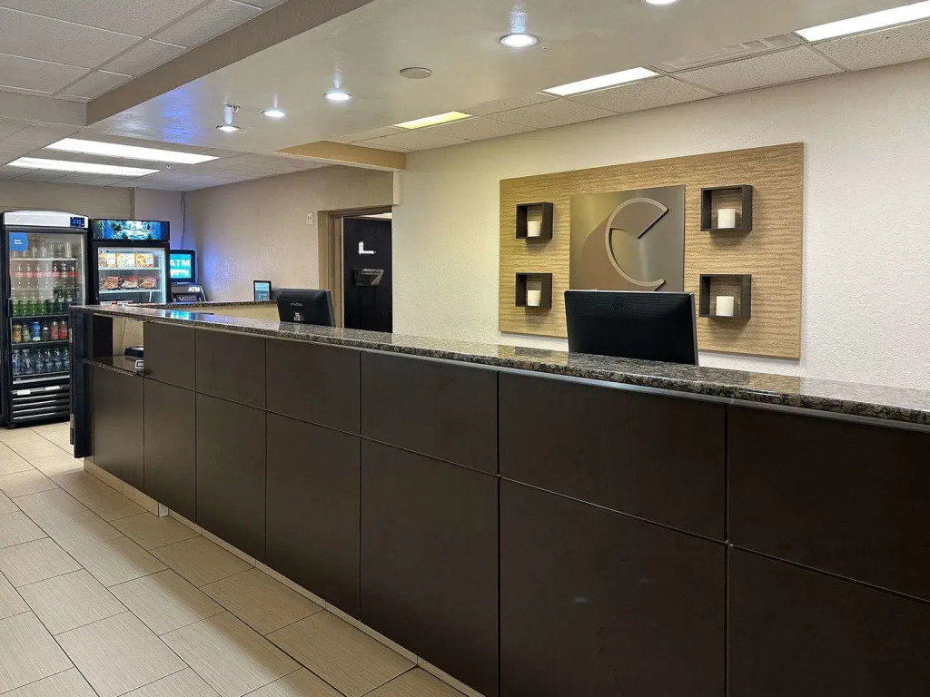 Charlotte Suites