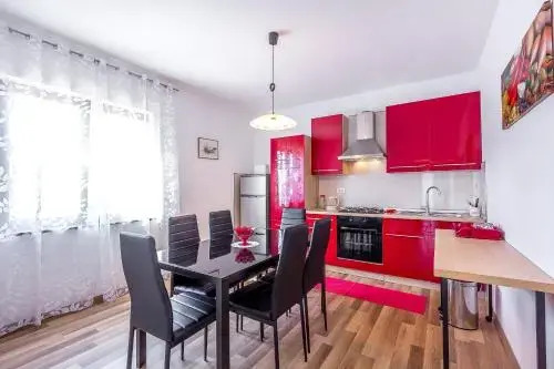Apartments Miro