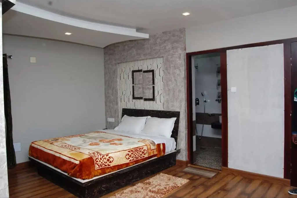 Sarkar Palace