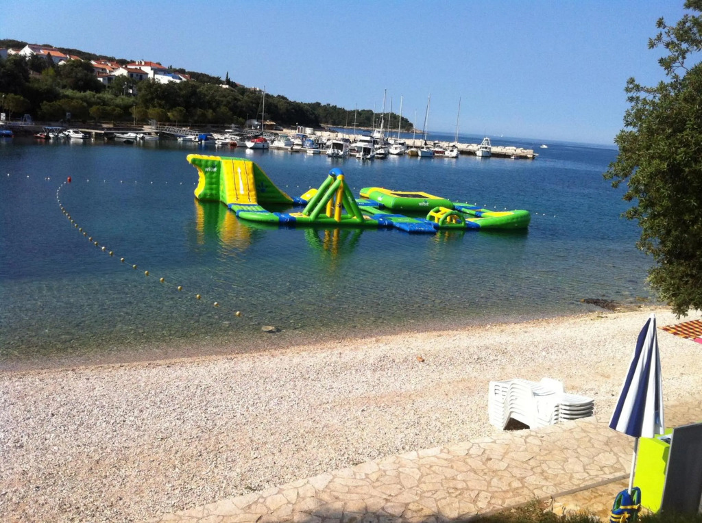 Apt by the sea 1