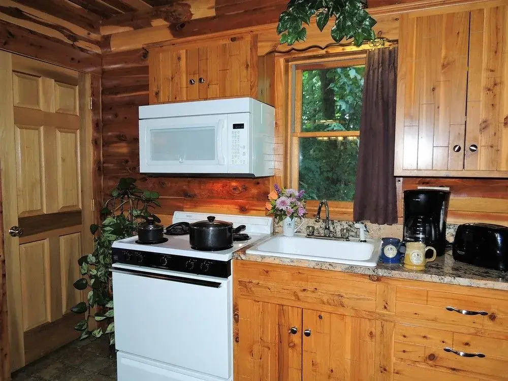 Donnas Premier Lodging