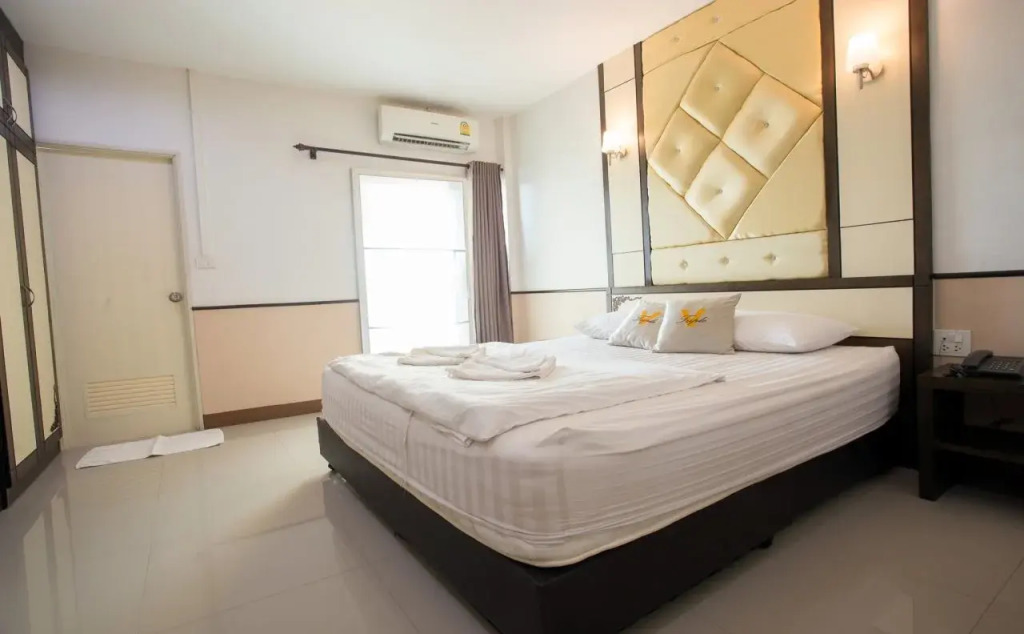 The Triple V Hotel