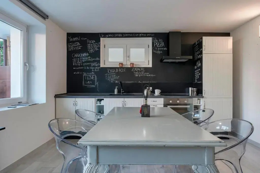 APT24 - Oasi with Swimming pool & Gym