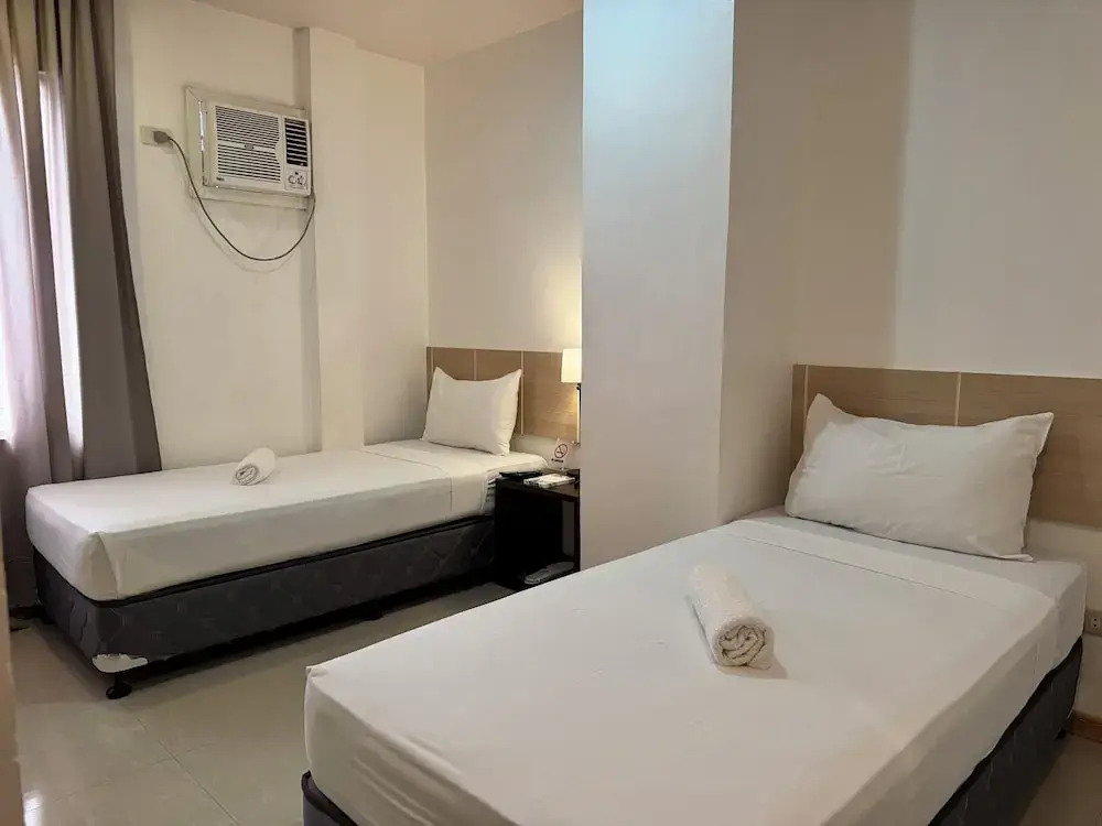 Soi Suites