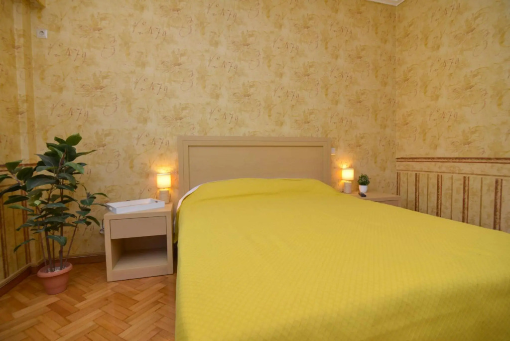 Athens Stylish studio in front of Syntagma metro stop for 2