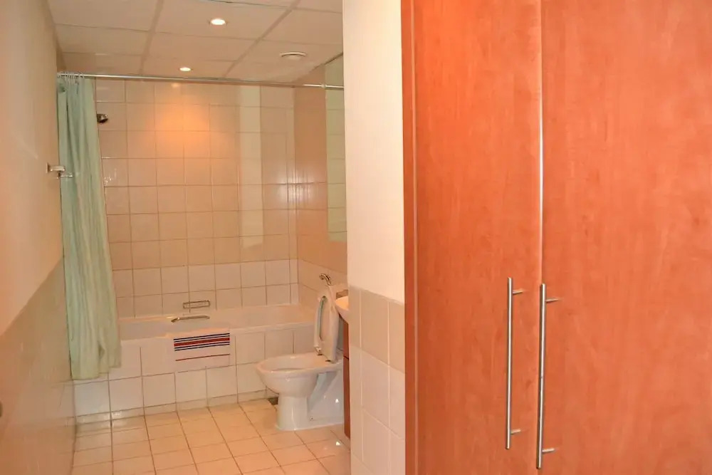 (Nickname Oasis) Spacious 1BR Apt. w/ terrace and pool view