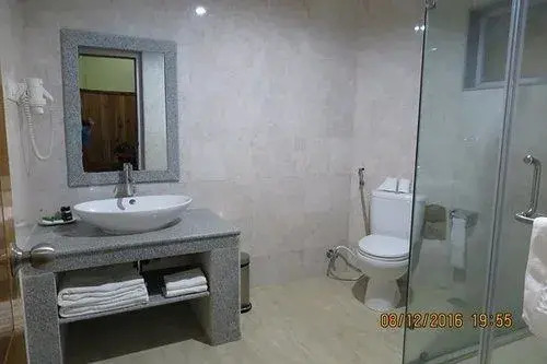 Tenzinling Resort