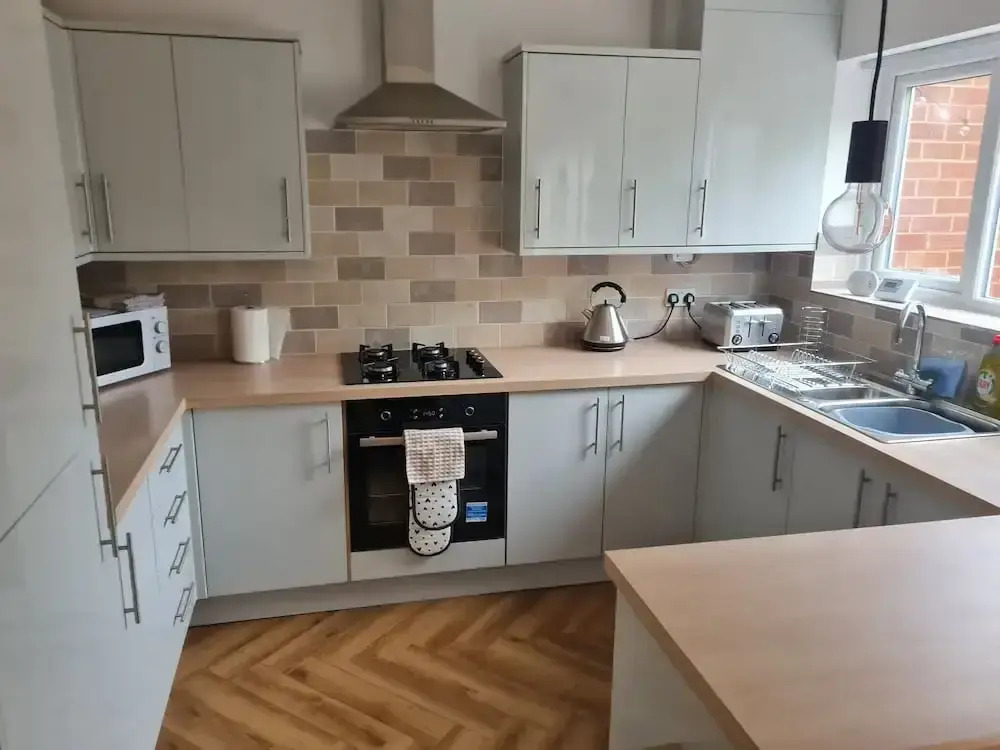 5bed House Wirral Near Liverpool,chester