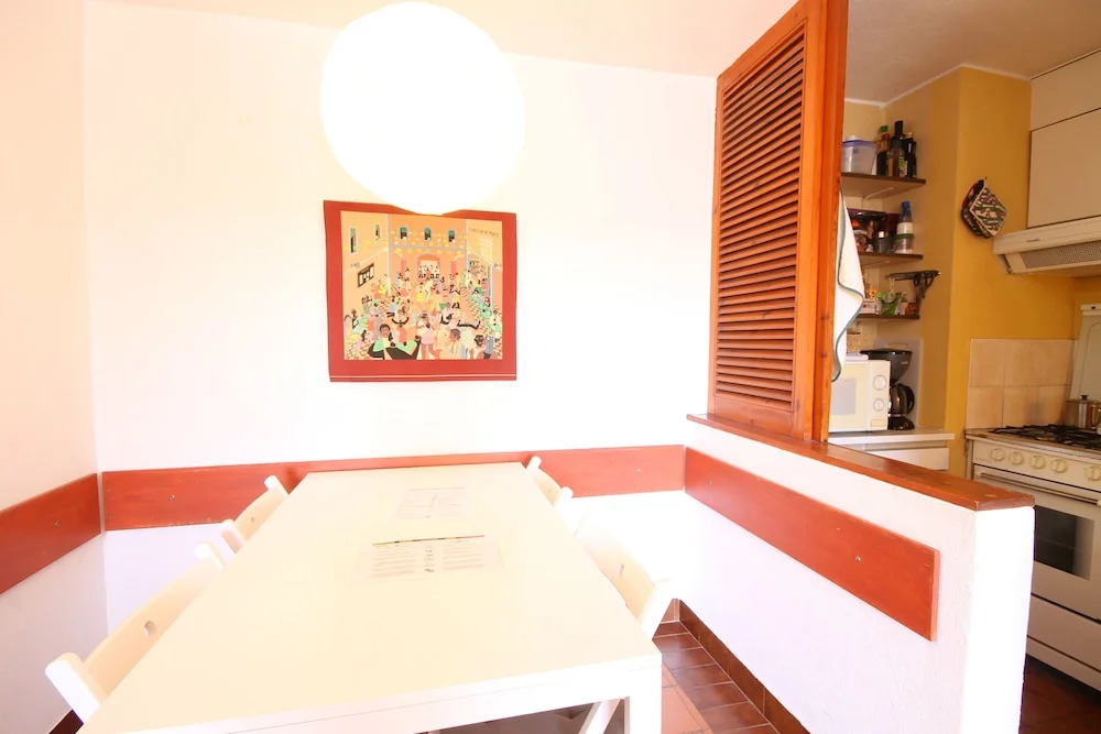 Sunny and Cozy Apartment by Lago Azul