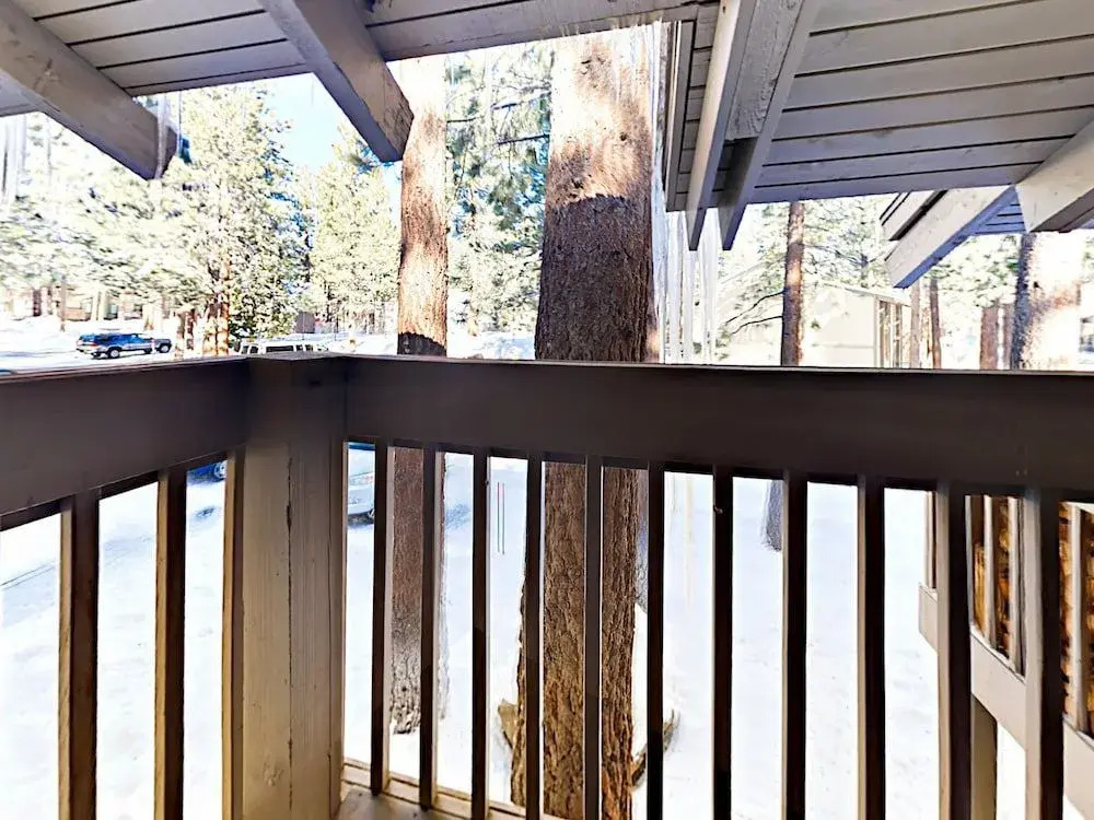 Meridian #182 - 2 Br Condo