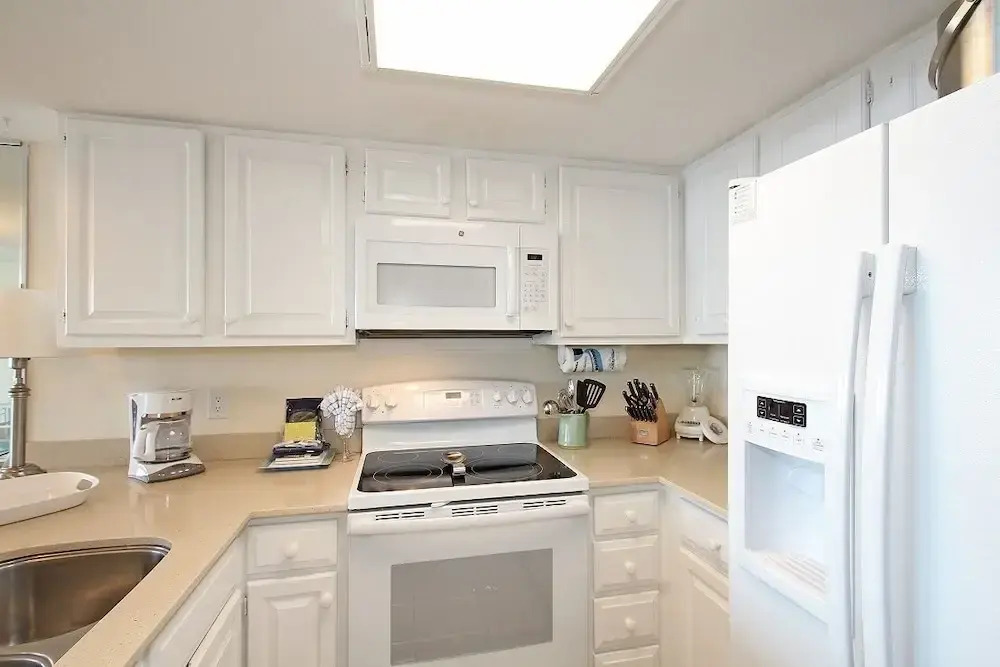 One Seagrove Place Unit 701 2 Bedroom Condo by Redawning