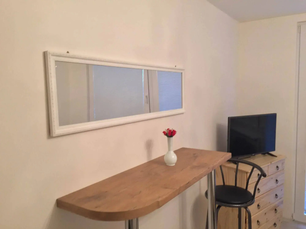 Apartman Saris