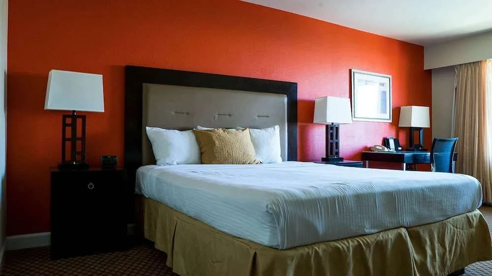 Anaheim Hills Inn & Suites