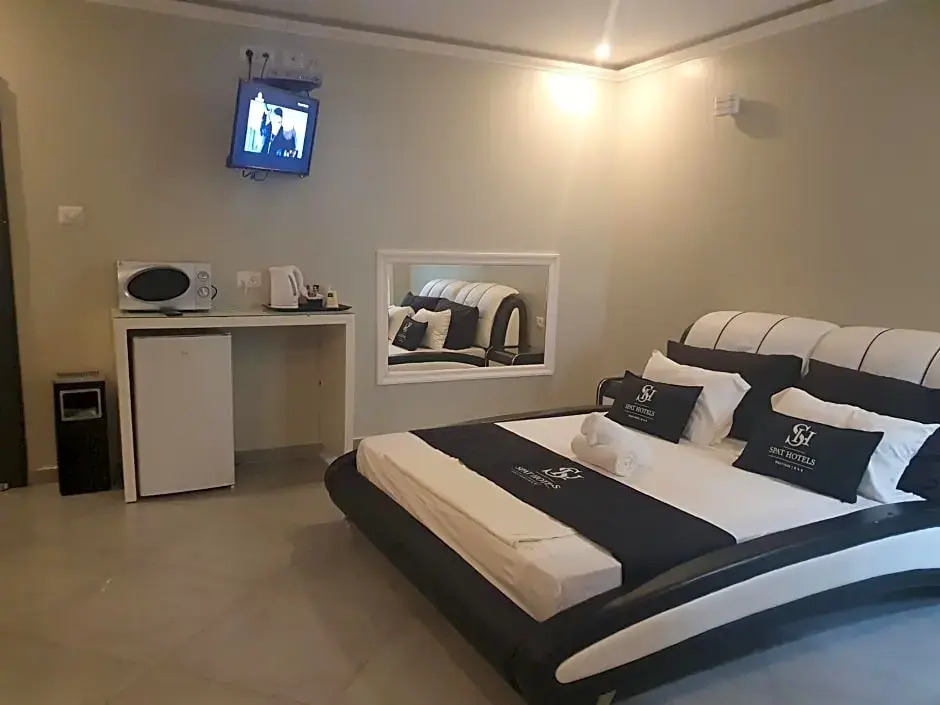 Spat Business Holon