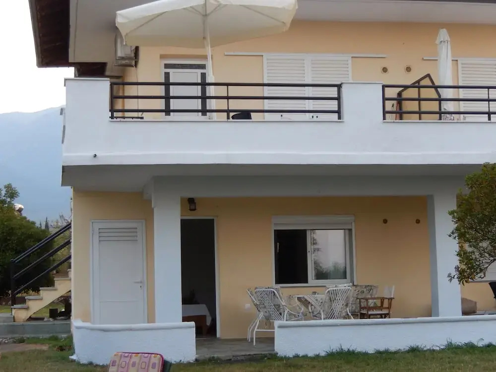 Agrambeli Plaka