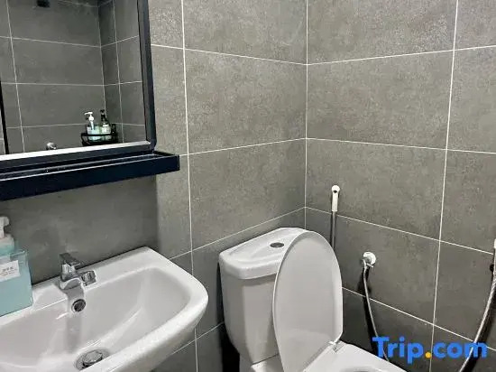 Midas Seri Alam 4pax 2Bed 2Bath