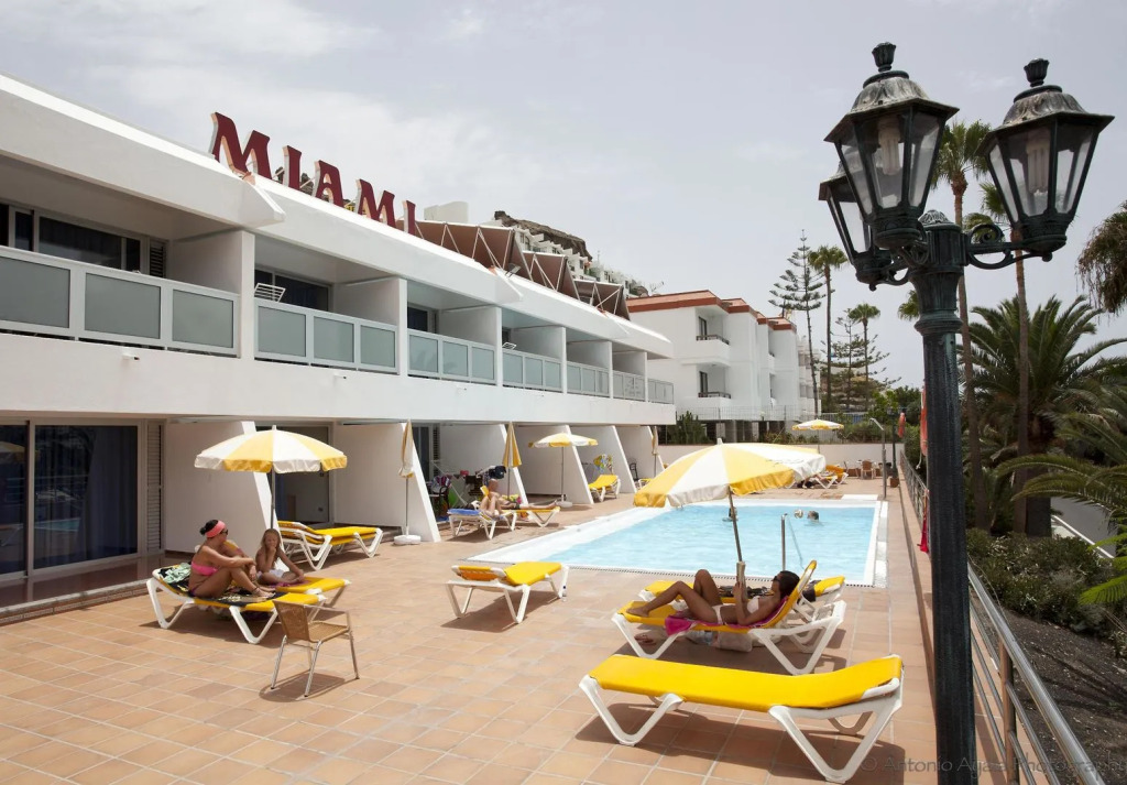 Apartamentos Miami