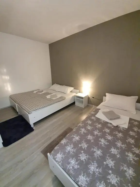 Rooms Nikola Rule Ostojic